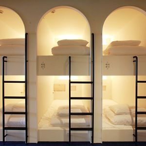 Capsulehotel Alleen voor Vrouwen